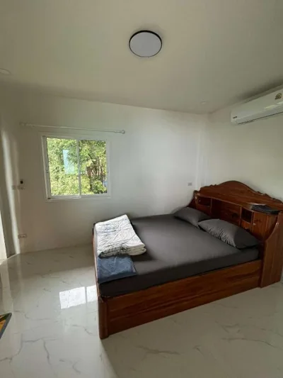 Silver Cliff Bungalow – Photos 2